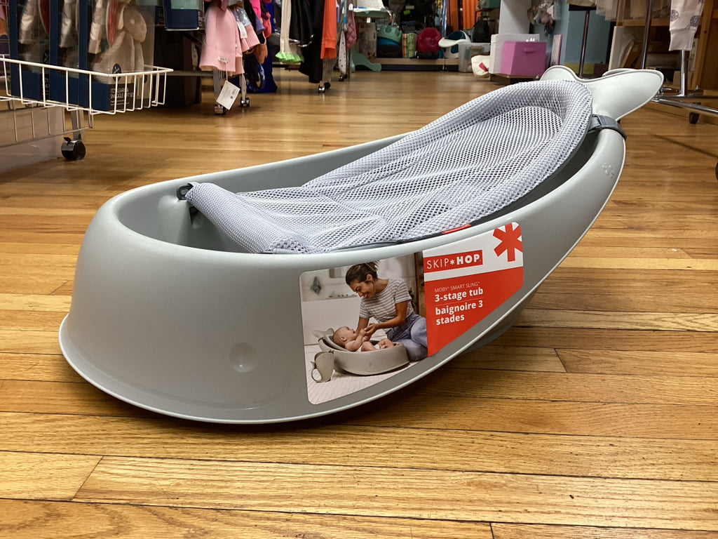 Skip Hop Gray Whale Bath Tub