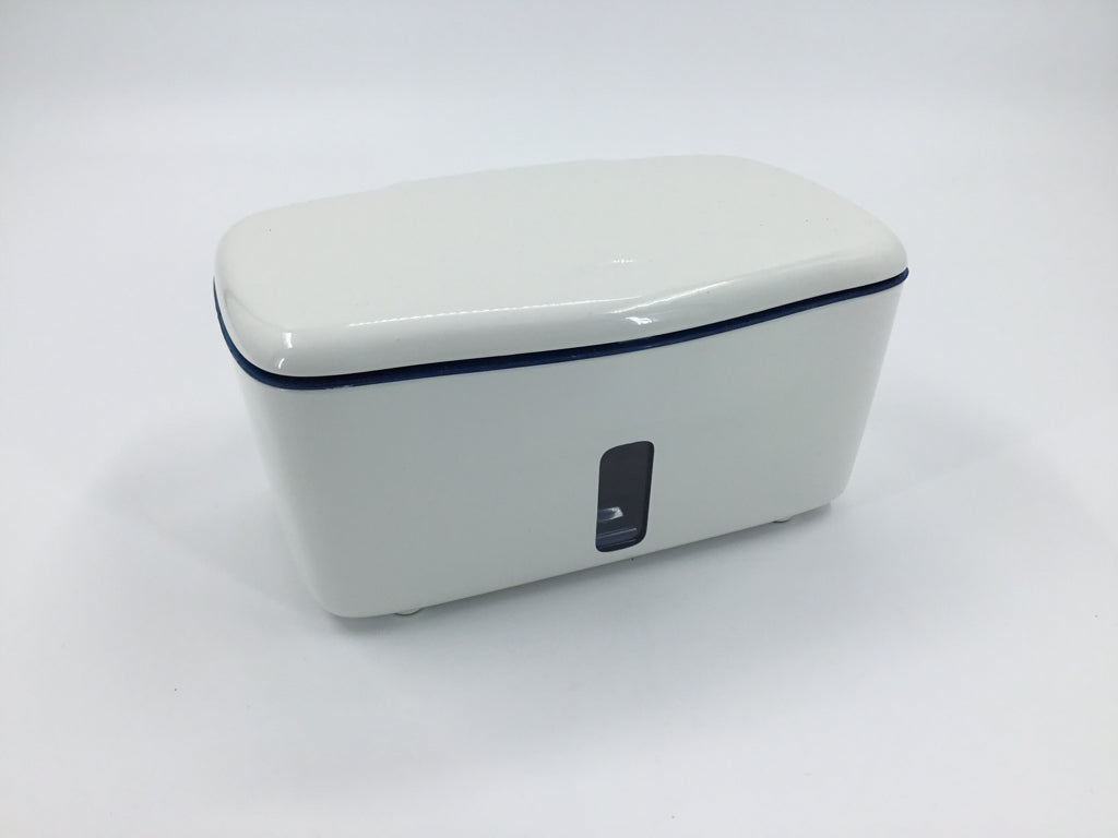 Oxo Tot Perfect Pull Wipes Dispenser
