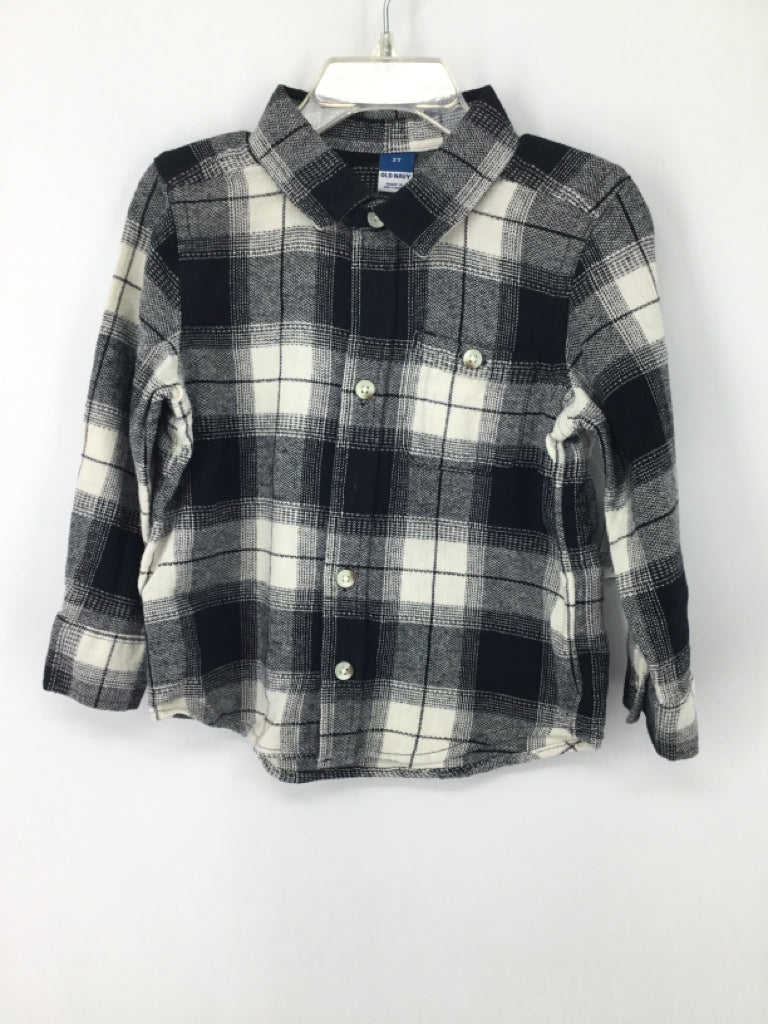 Old Navy Child Size 3 Black Plaid Shirt - boys