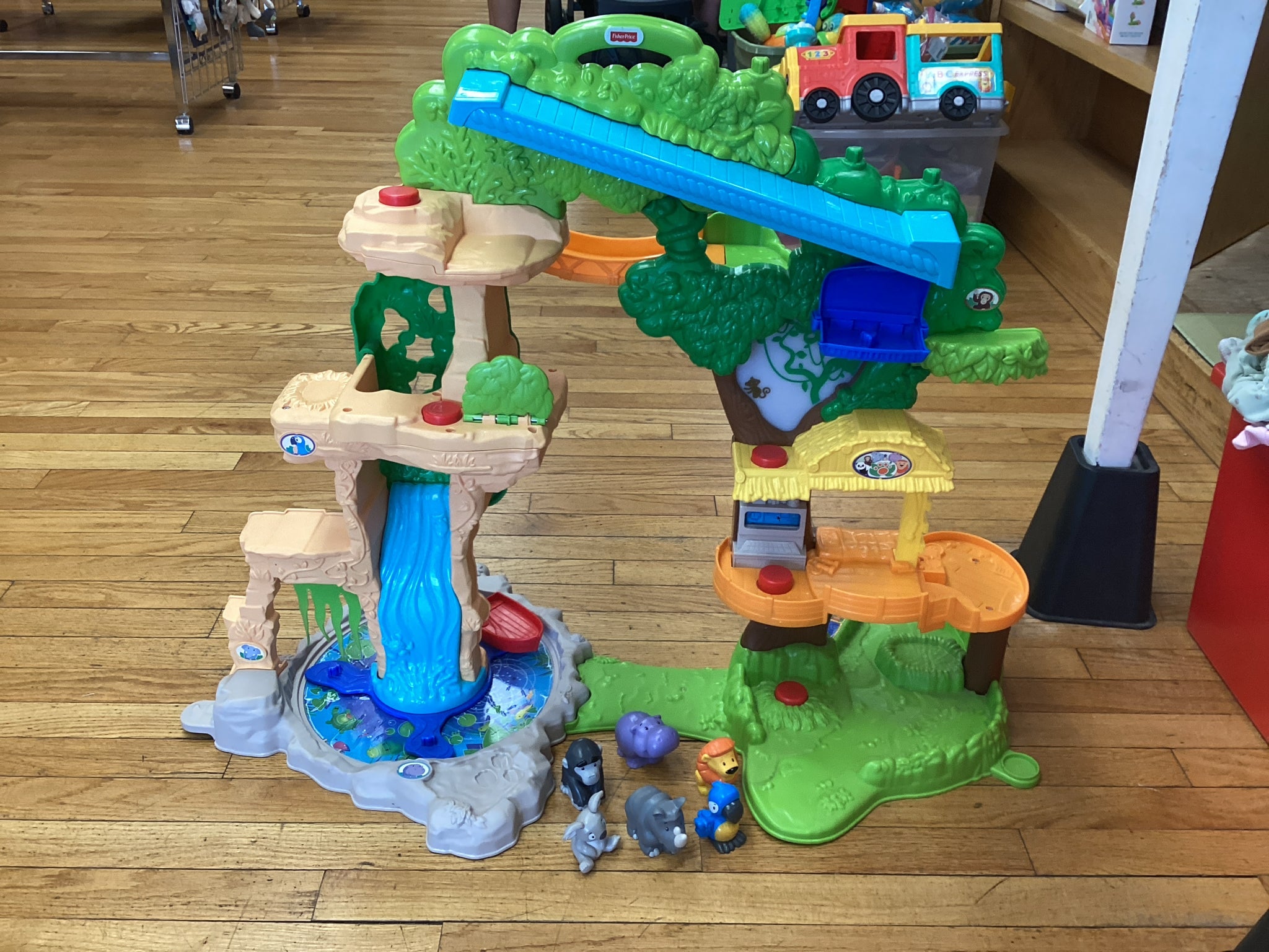 Little People Share & Care Safari Interactive Lights & Sounds Playset
