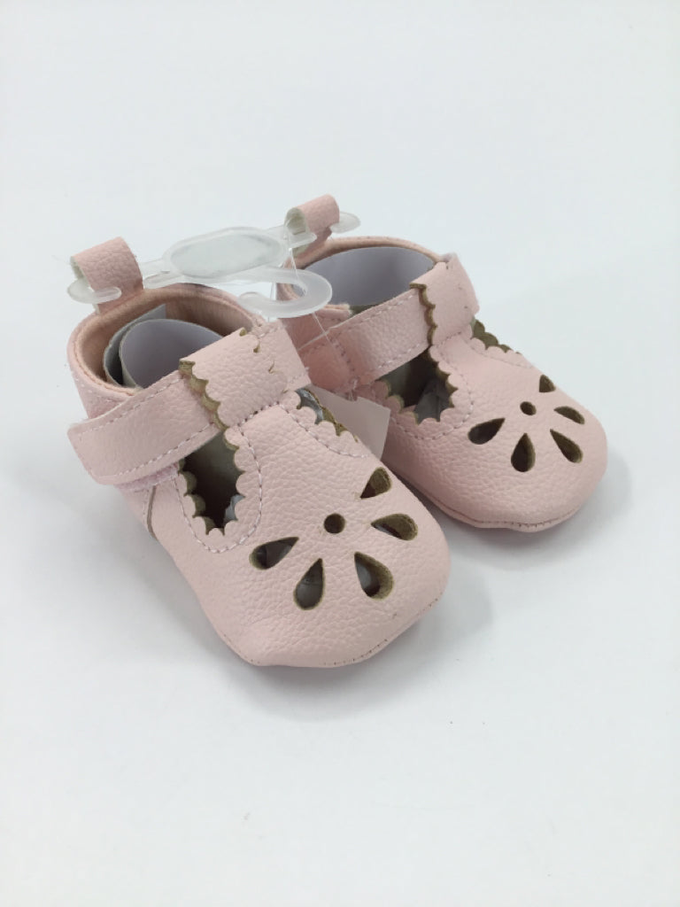 First Steps Child Size 1 Pink Baby/Walker Shoes