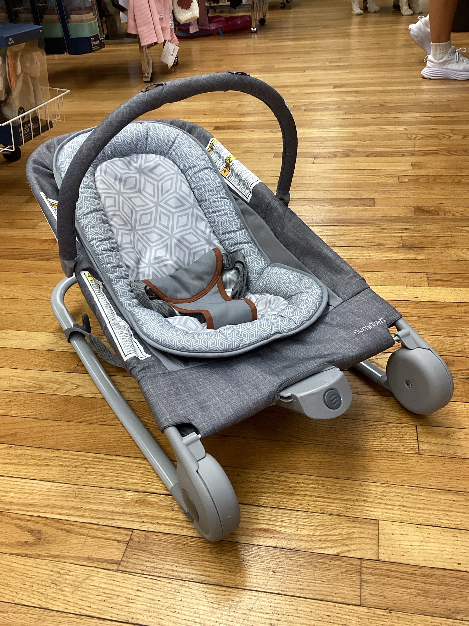 Summer by Ingenuity 2-in-1 Bouncer & Rocker Duo