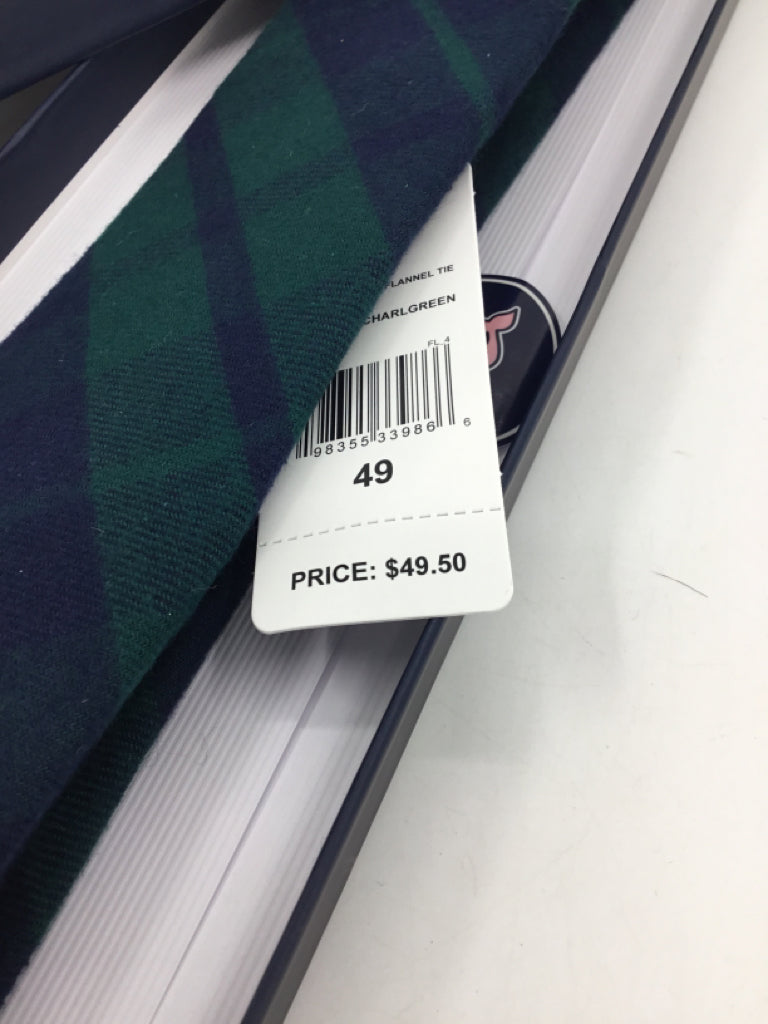 vineyard vines Child Size 8 Green Stripe Tie/Bowtie