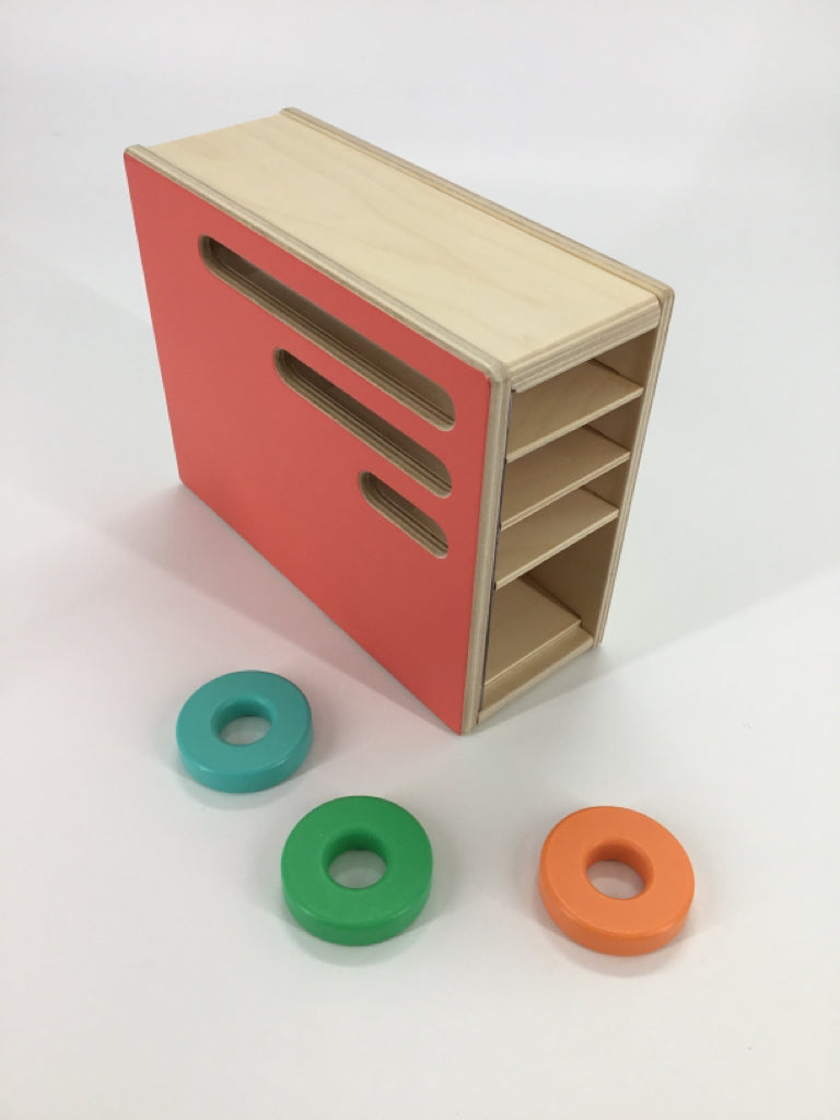 Lovevery Count & Slide Ring Shoot