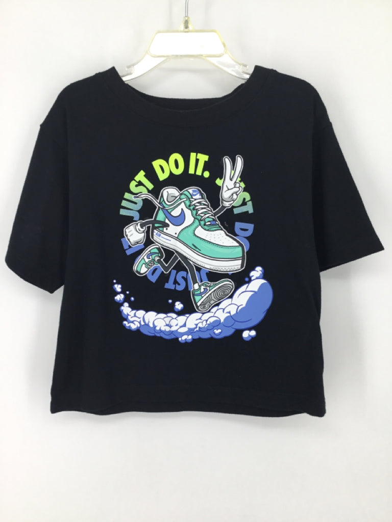 Nike Child Size 5 Black T-shirt - girls