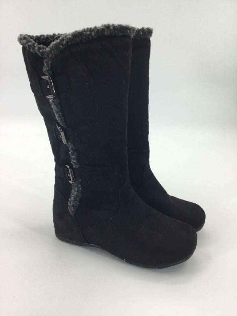 brandless Child Size 13 Black Boots