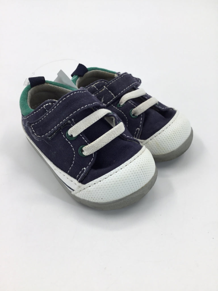 See Kai Run Child Size 4 Toddler Navy Sneakers