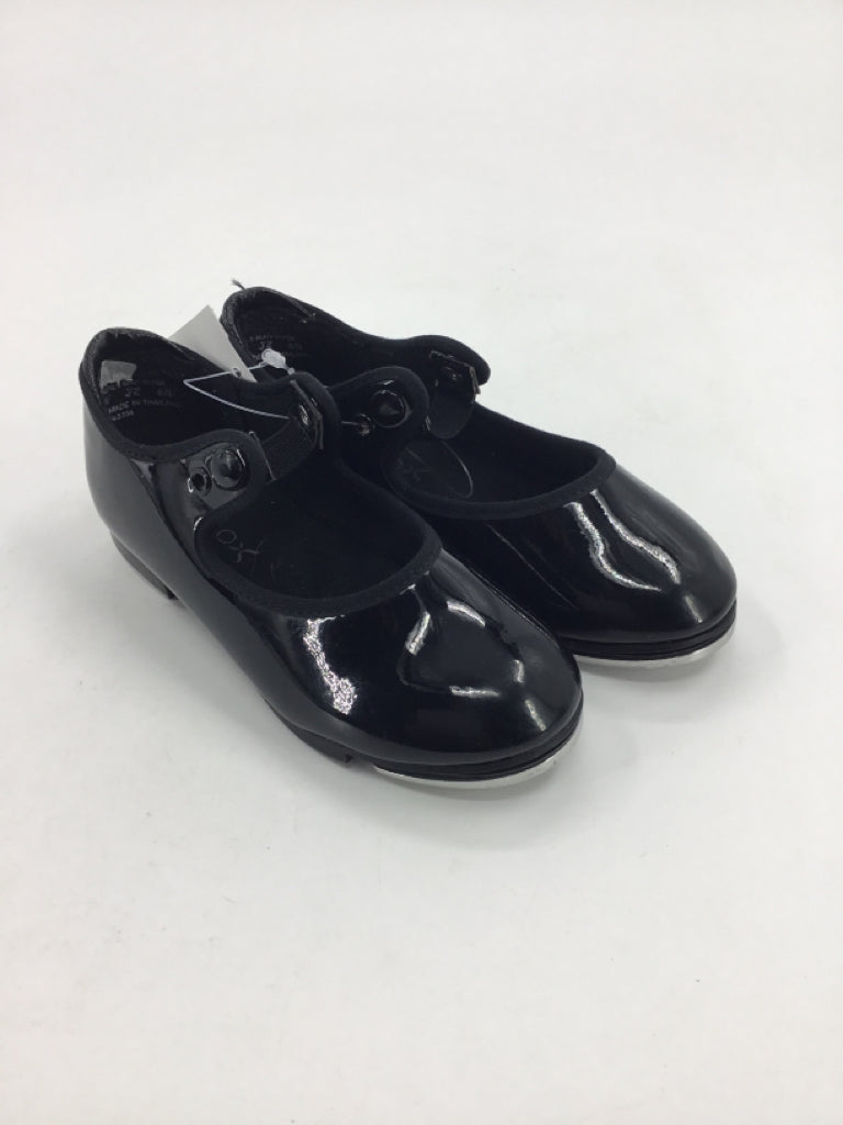 Capezio Child Size 9.5 Toddler Black Sport/Dance Shoes