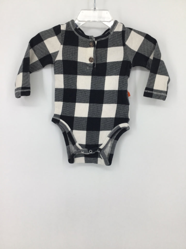 Old Navy Child Size 3-6 Months Black Onesie
