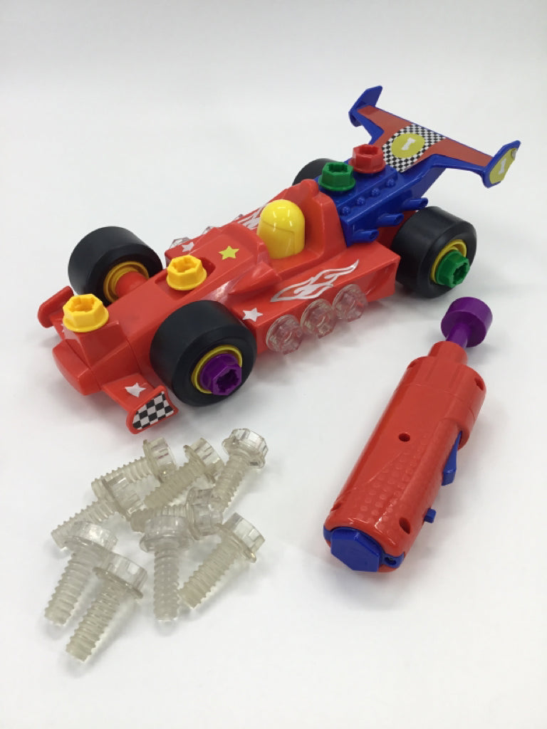 Educational Insights Design & Drill Race Car