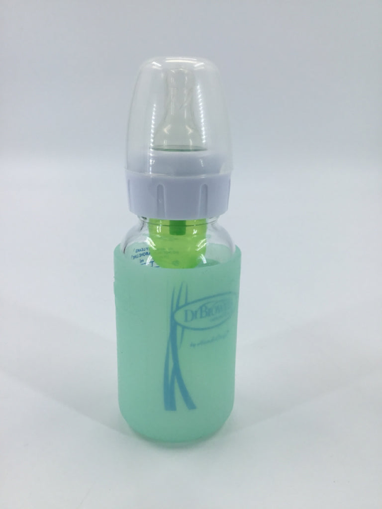 Dr Browns 4oz Glass Bottle with silicone sleeve