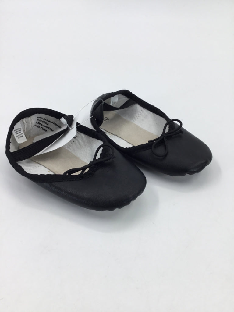 brandless Child Size 10 Black Sport/Dance Shoes