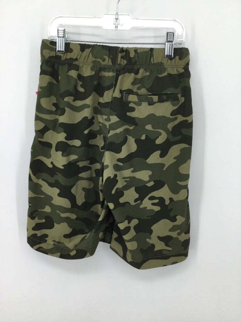 Old Navy Child Size 10 Green Camoflage Shorts - boys