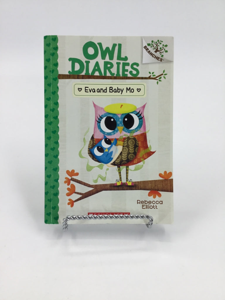 Scholastic Owl Diaries Eva and Baby Mo Paperback Book