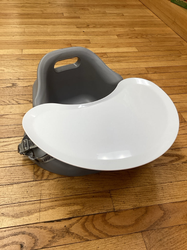 Upseat Baby Floor & Booster Seat with Tray