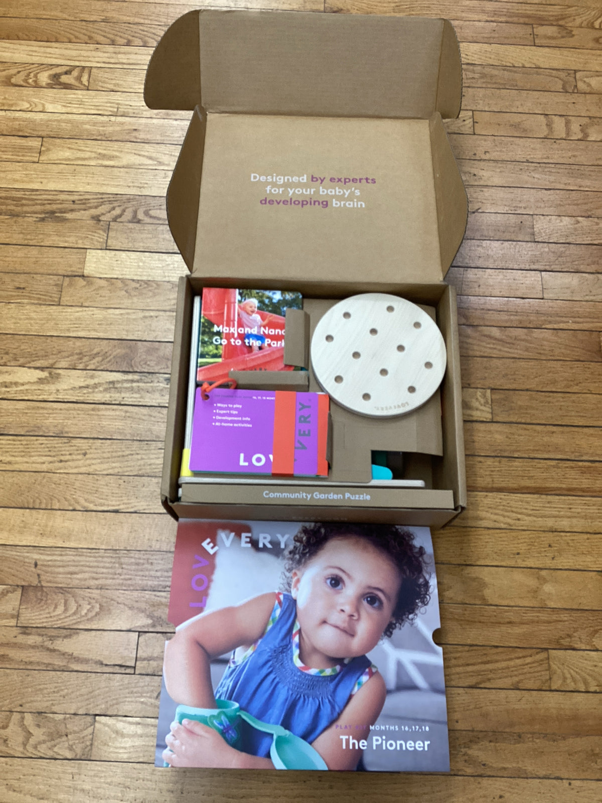 Lovevery The Pioneer Play Kit