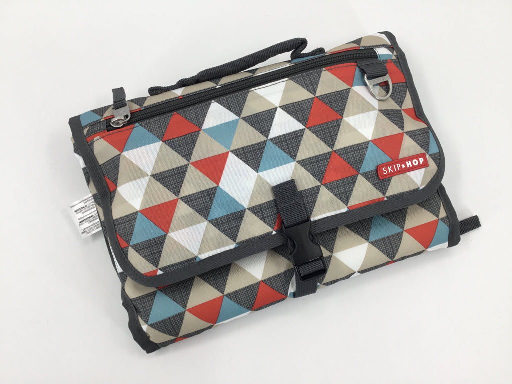 Skip Hop Pronto Portable Changing Kit