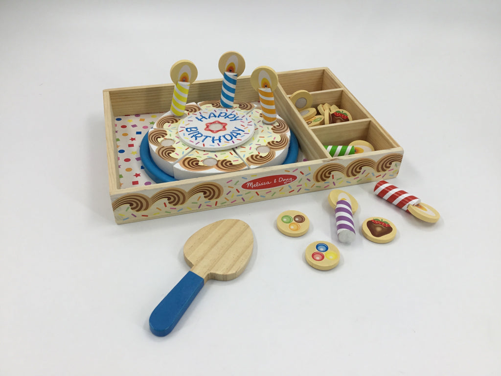 Melissa & Doug Wooden Birthday Cake Playset