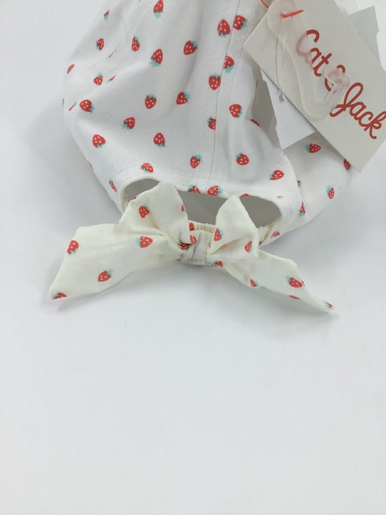 Cat & Jack Child Size 2 White Hats - girls