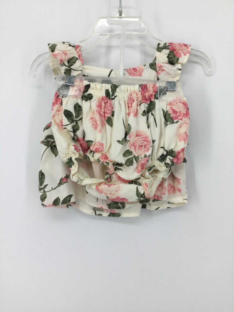 Old Navy Child Size 3-6 Months White Outfit - girls