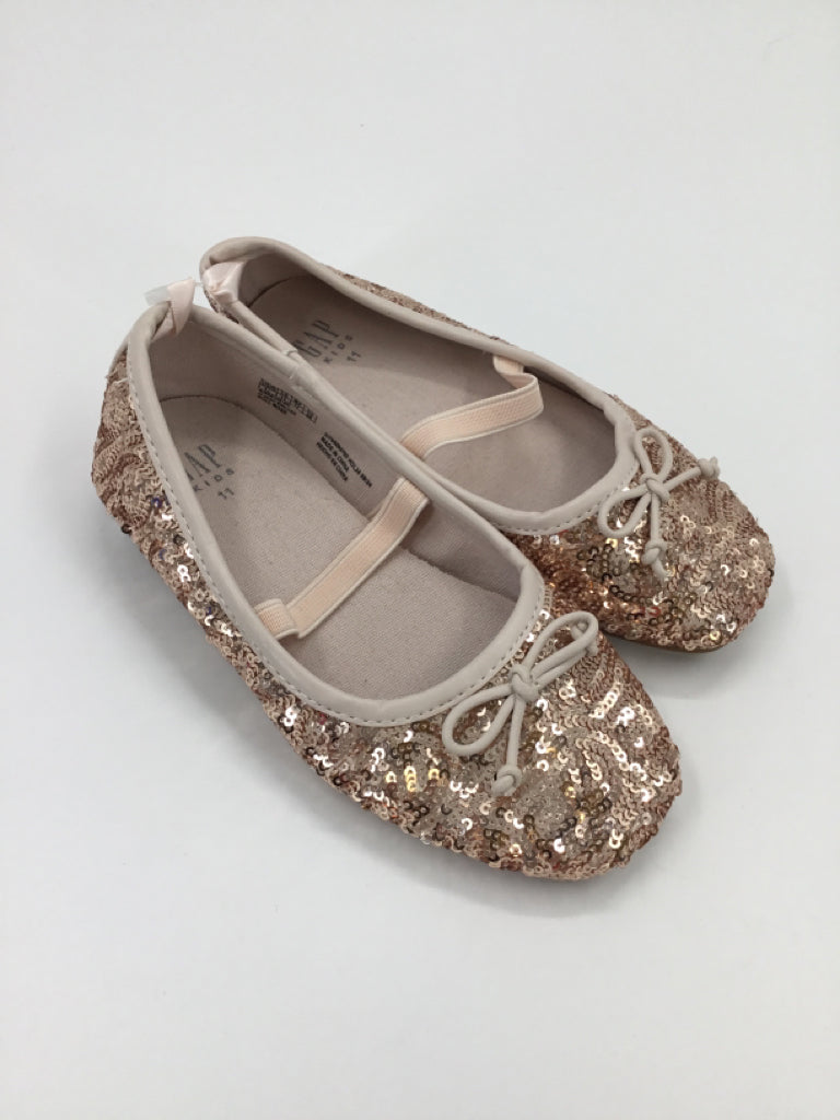 Gap Kids Child Size 11 Rose Gold Dress Shoes