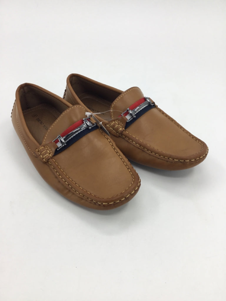 Bruno Marc Child Size 5 Youth Brown Dress Shoes