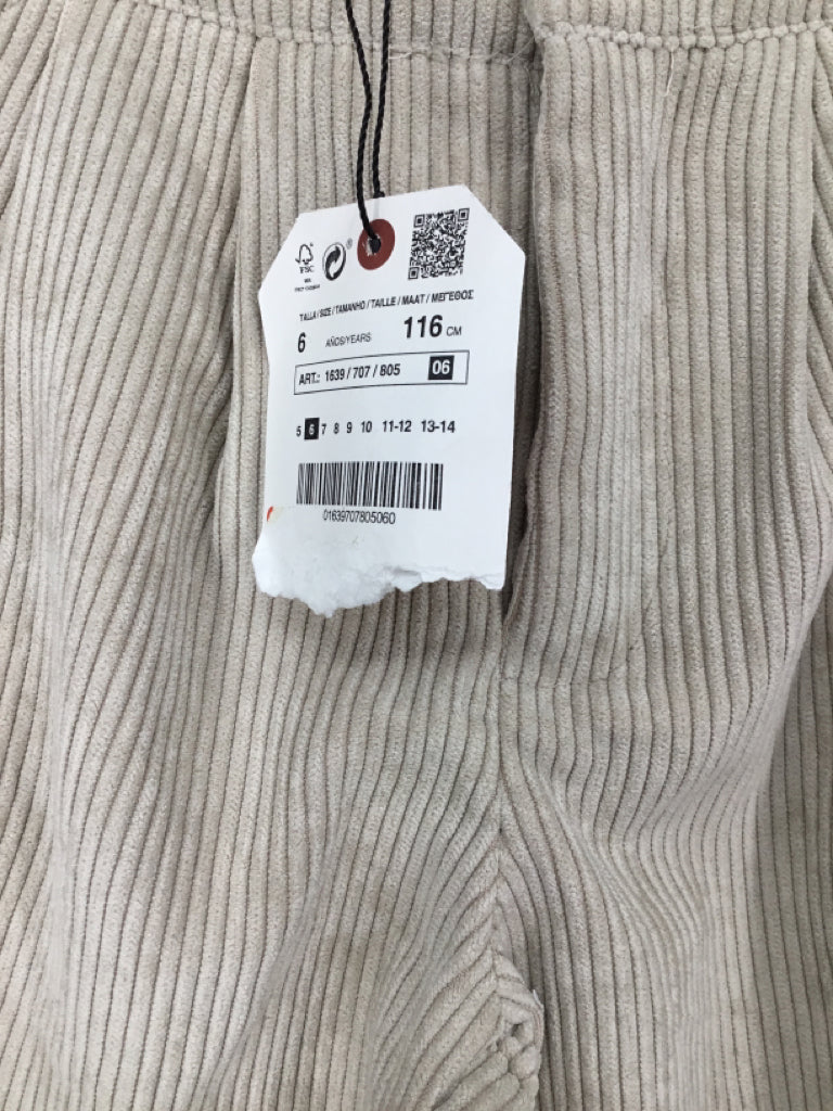 Zara Child Size 6 Tan Solid Pants - boys