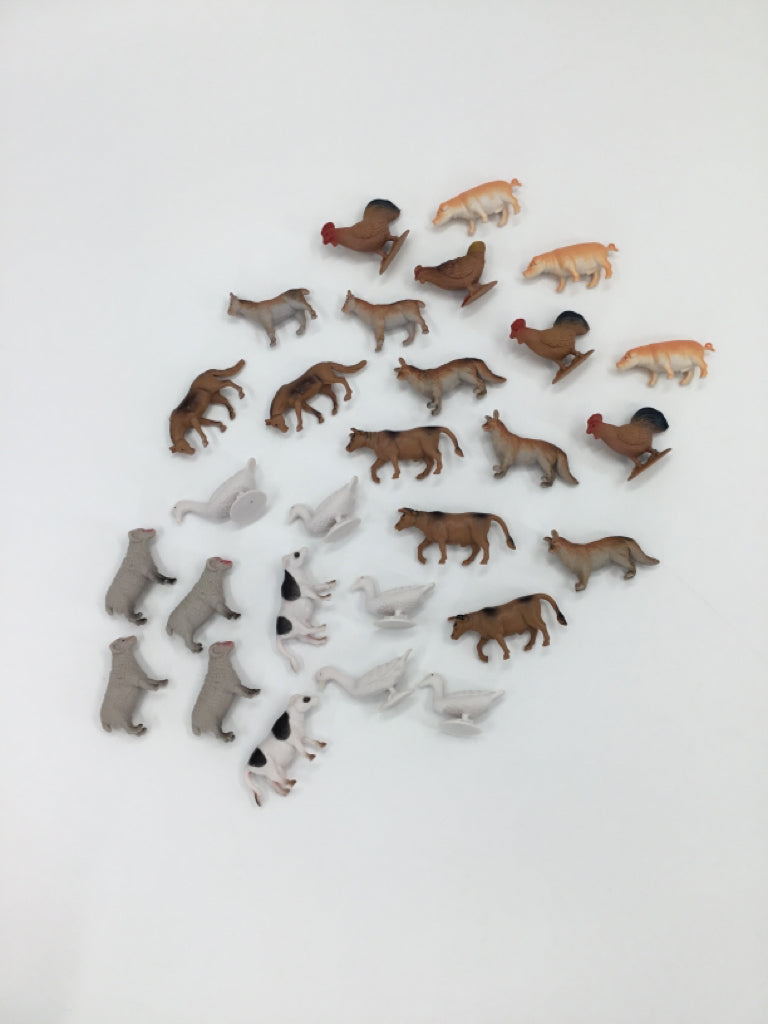 Farm Animals - Approx 25 Figures