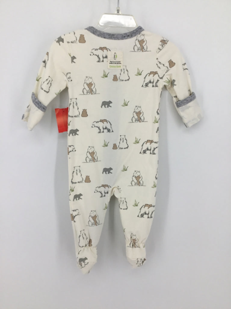 Me O My Child Size 3-6 Months Cream Sleepers