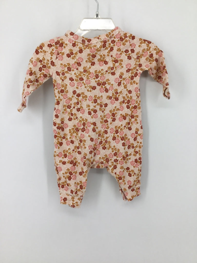 Old Navy Child Size 0-3 Months Pink Outfit - girls