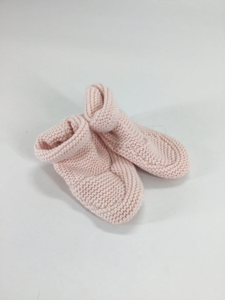 Baby Gap Child Size 2 Toddler Pink Baby/Walker Shoes