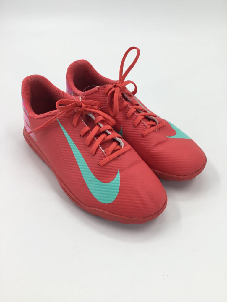 Nike Child Size 5 Youth Red Sport/Dance Shoes