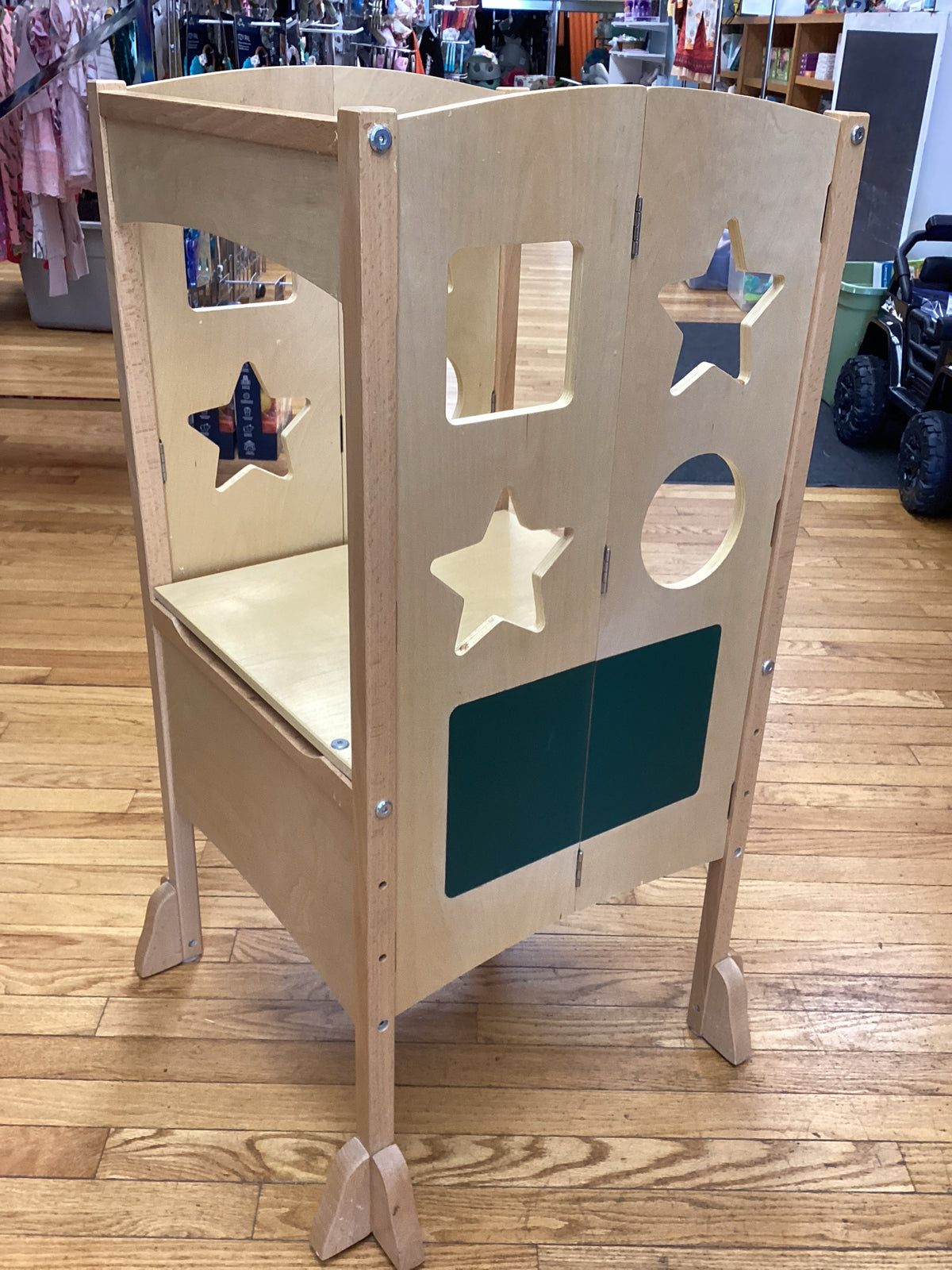 Guidecraft Classic Kitchen Helper Stool Toddler Tower