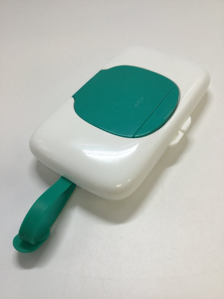 OXO On-the-go Wipes Dispenser