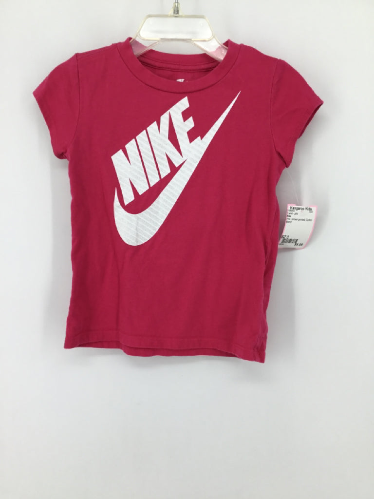 Nike Child Size 3 Pink T-shirt - girls