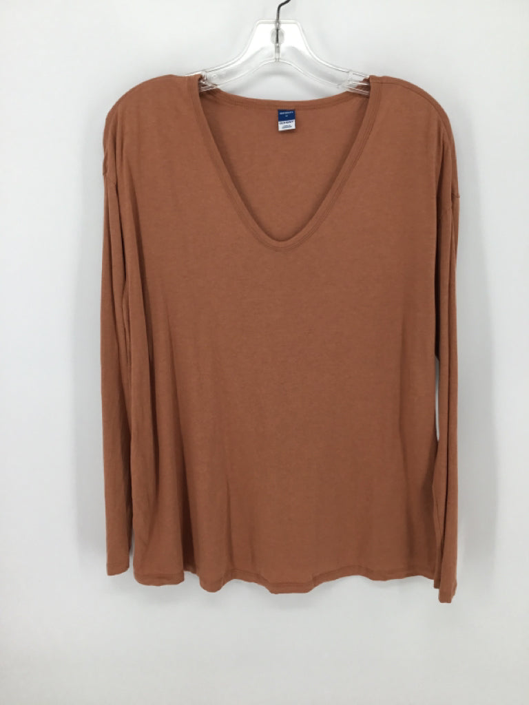 Old Navy Size M Cotton Blend Nursing Nursing Apparel