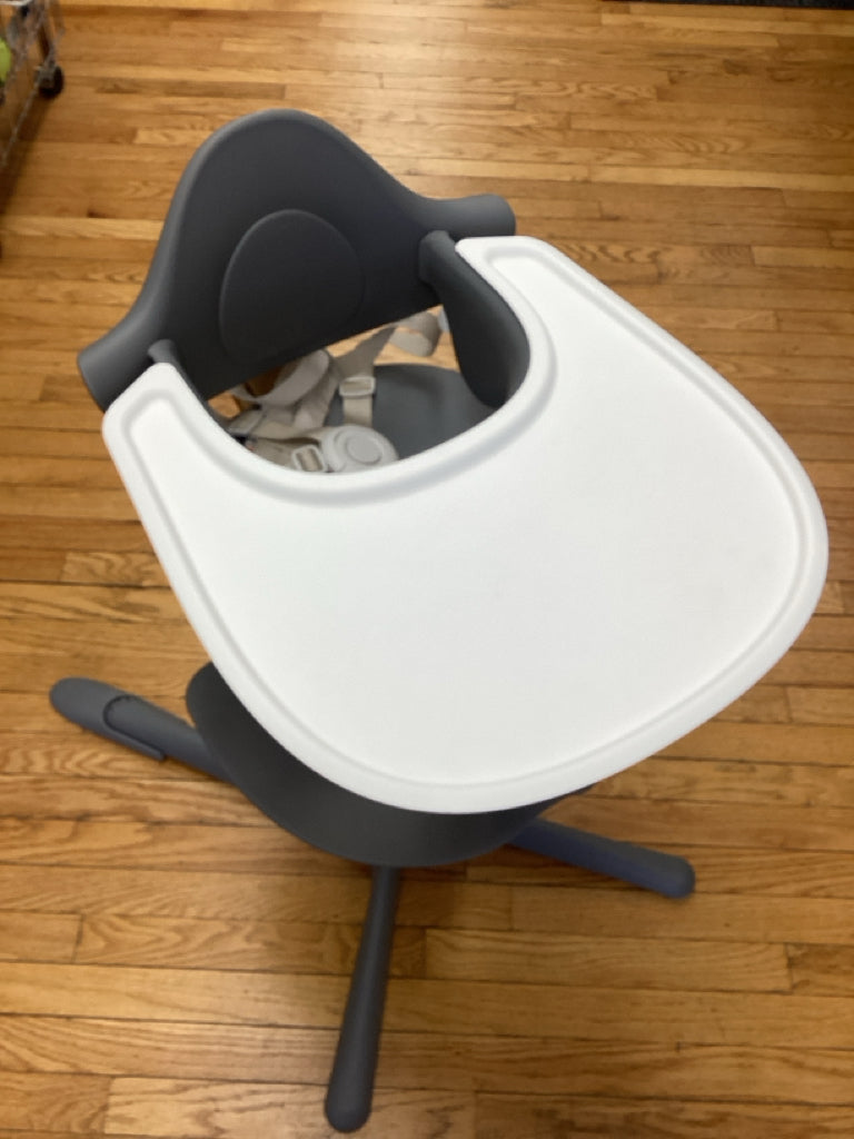 Stokke Nomi High Chair and tray with newborn & baby sets