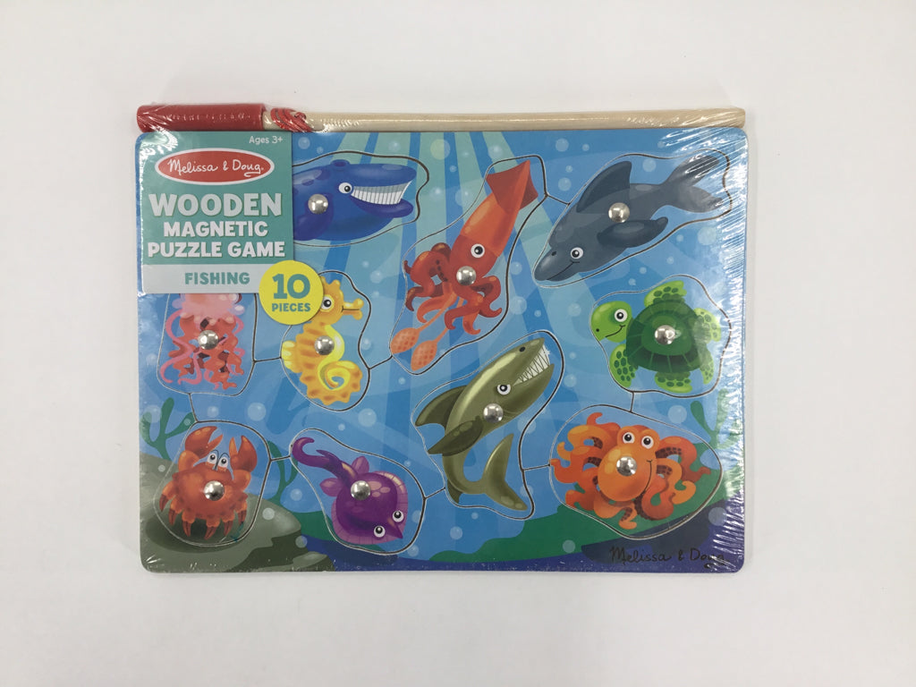 Melissa & Doug Wooden Magnetic Puzzle Game - Fishing