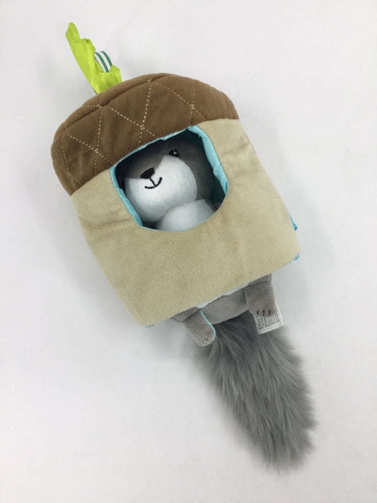 Manhattan Toy Company Lullaby Squirrel Musical Pull Toy