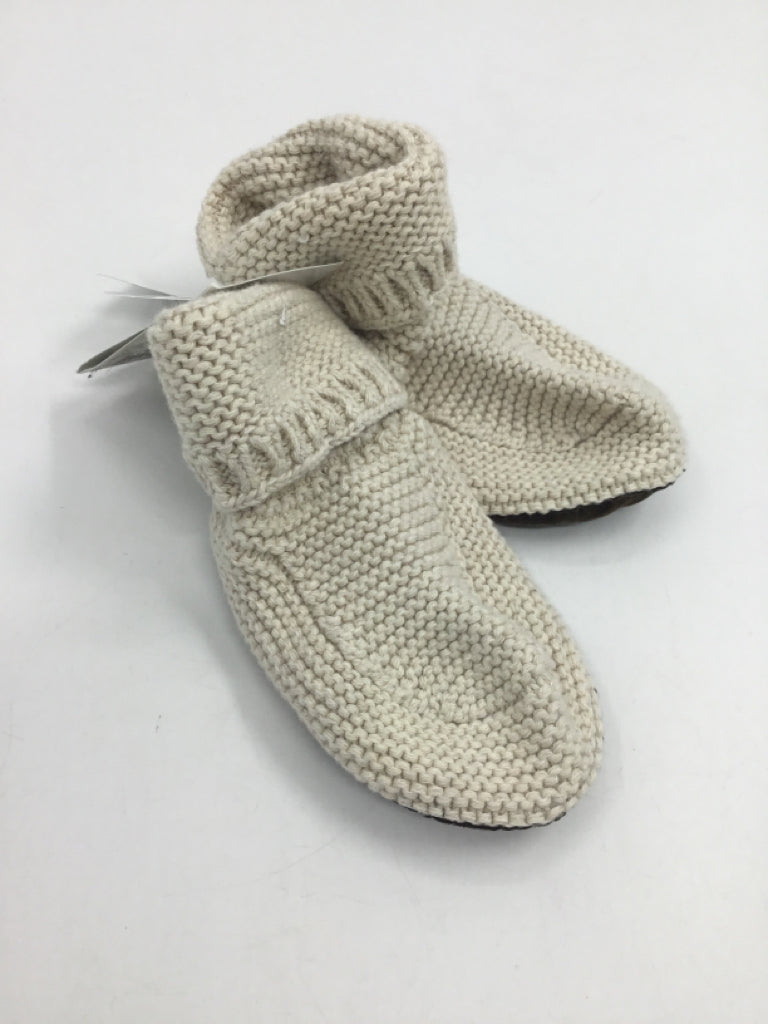 Hanna Andersson Child Size 2 Toddler Tan Baby/Walker Shoes