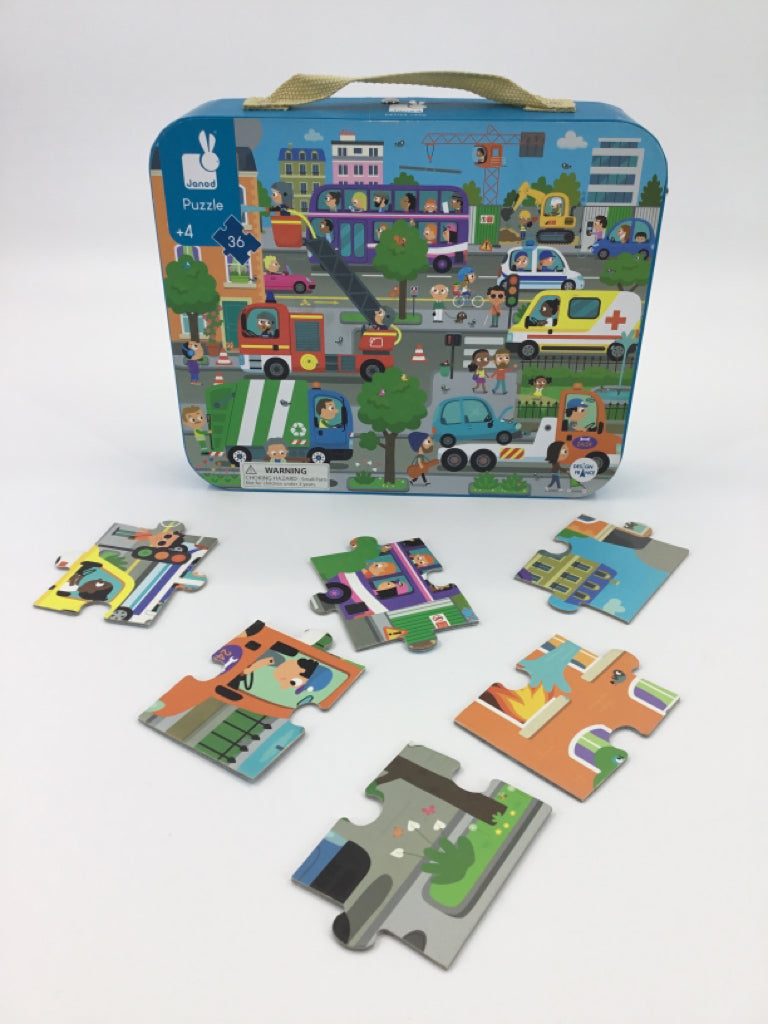 Janod Suitcase Puzzle