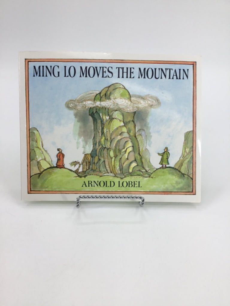 Ming Lo Moves the Mountain Paperback Book