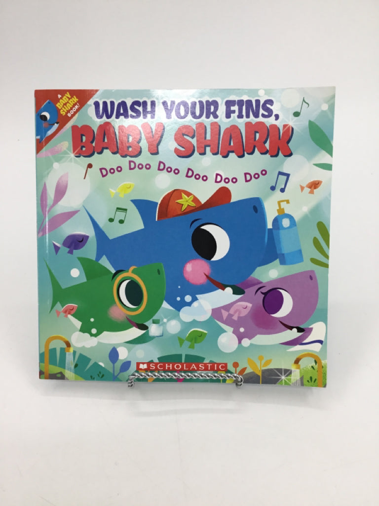 Wash Your Fins, Baby Shark Paperback Book