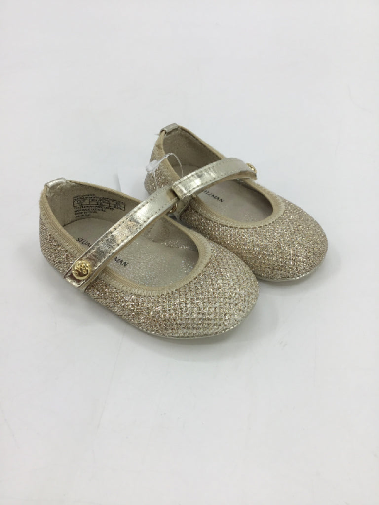 Stuart Weitzman Child Size 3 Toddler Gold Baby/Walker Shoes