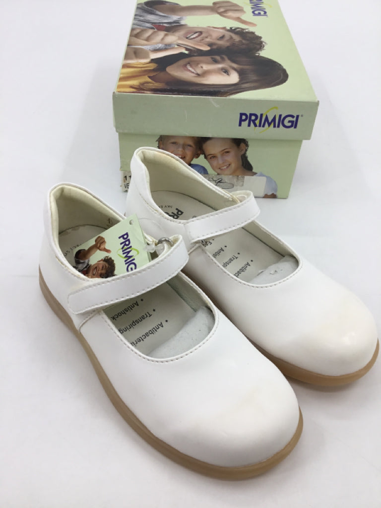 Primigi Child Size 12.5 White Sneakers