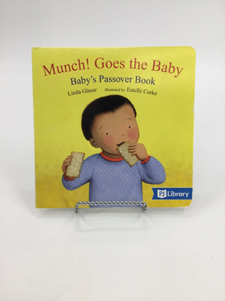 Munch! Goes the Baby Baby's Passover Book